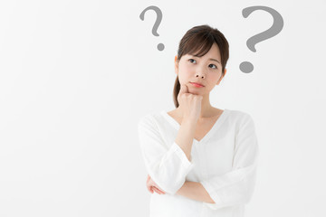 インプラントは高齢者や有病者でも受けられますか？