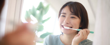 歯磨き後のうがい、あなたはどっち派？